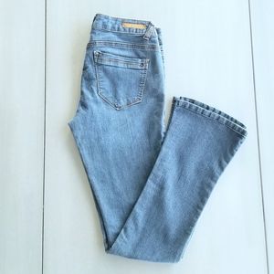 Wit & Wisdom Mid Rise Flare Jeans Size 4